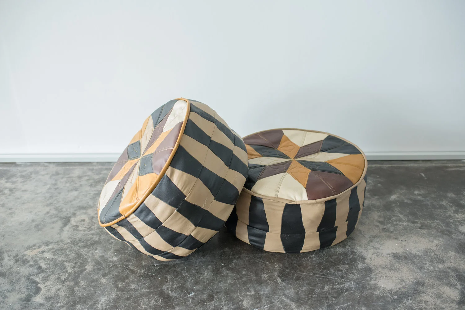 Retro Poufs