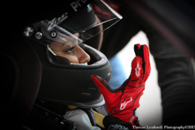 Helmet Gloves.png