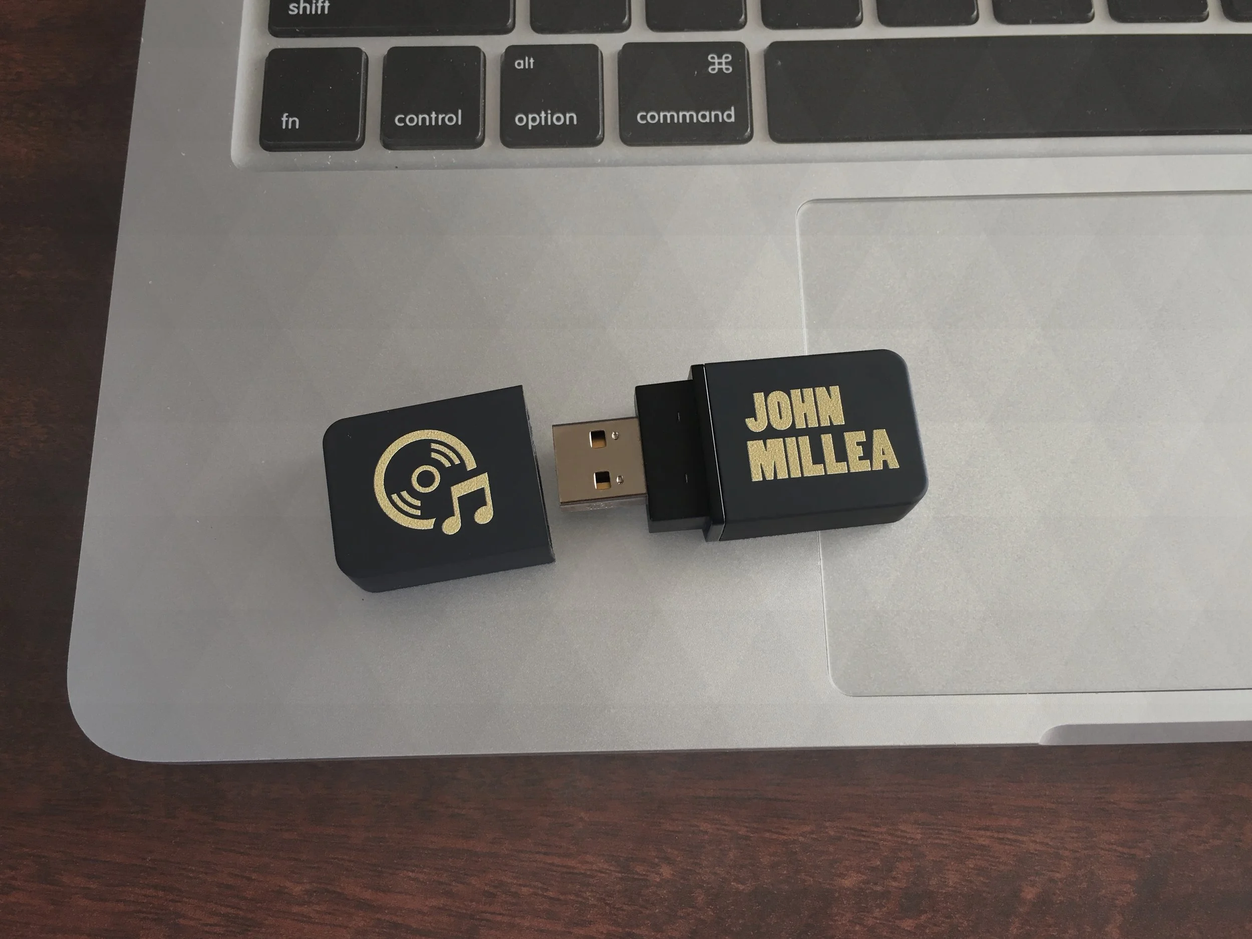 Flash Drive.jpg
