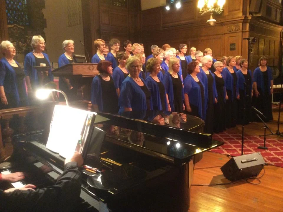 SISTERS IN SONG