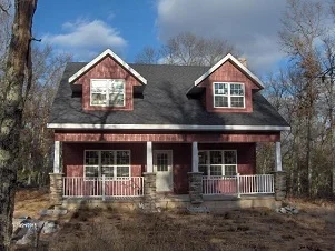 01 - 125 South Street Crivitz Wisconsin Real Estate New Home Cabins Up North Realty.jpg