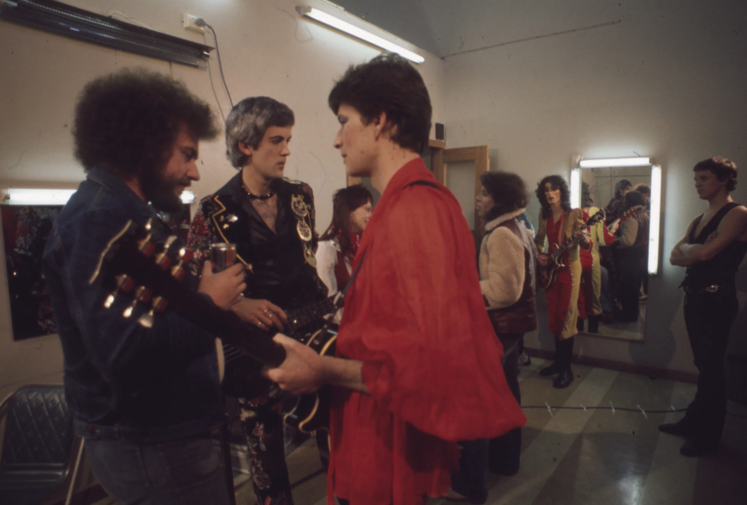 skyhooks2.jpg