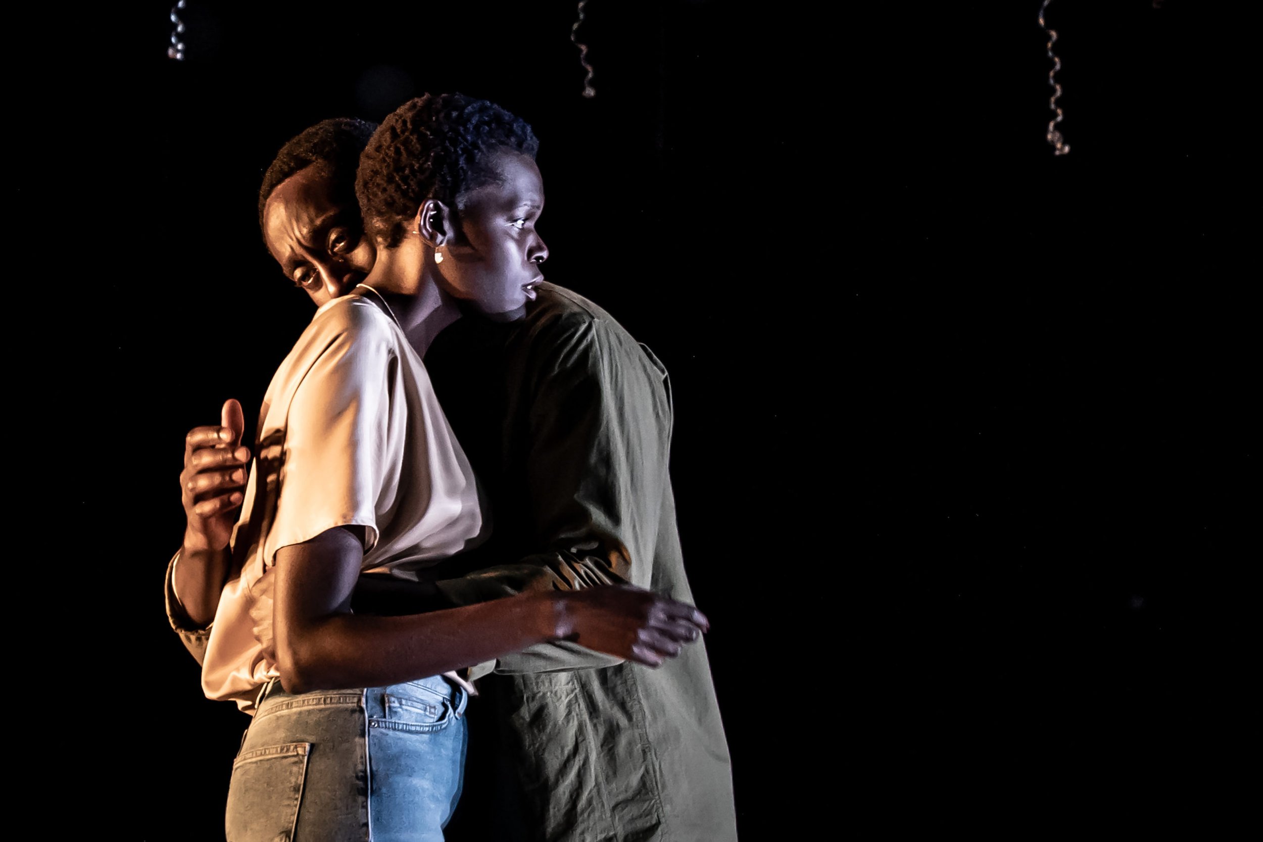 Sheila-Atim-and-Ivanno-Jeremiah-in-CONSTELLATIONS.-Directed-by-Michael-Longhurst.-Photo-by-Marc-Brenner-5763-scaled.jpg