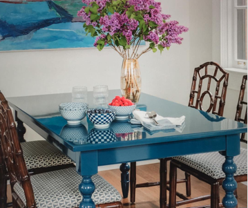 dunesandduchess-diningtable-chappy-customblue.png