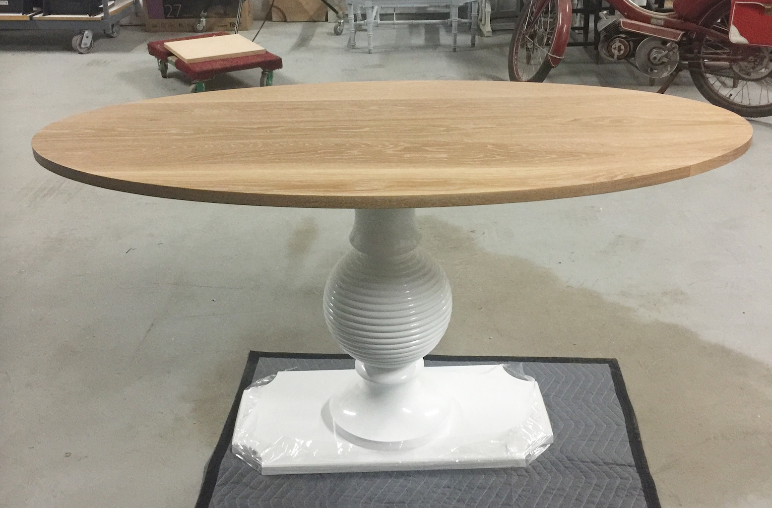 dunes-and-duchess-capstan-dining-table-oval-limed-oak.png