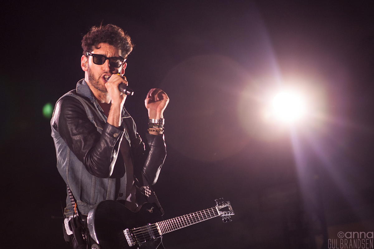 PIC_045_1795_Chromeo.jpg