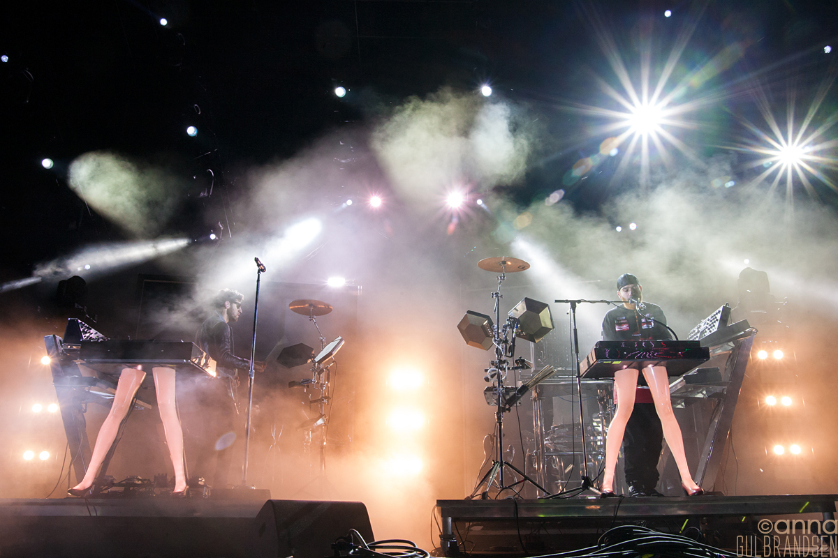 PIC_021_1667_Chromeo.jpg