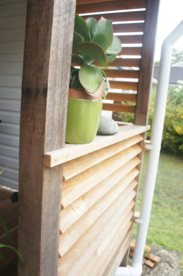 Timber louvre screening