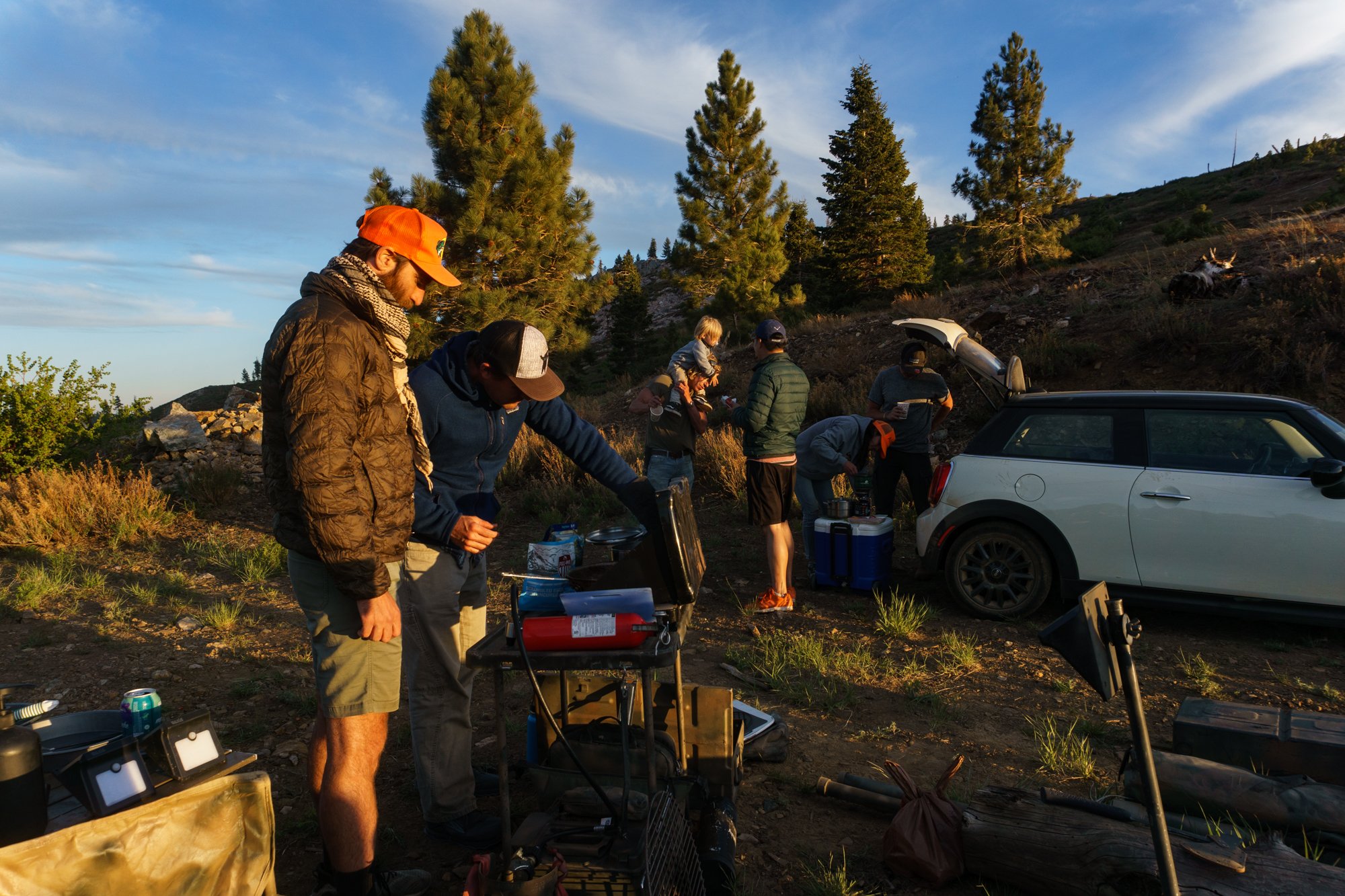 DanSmargPhotography.com-Lifestyle-Portraits-AirBnB-Experience-4x4-Overlanding-Adventure-Inyo-National-Forest-08.jpg