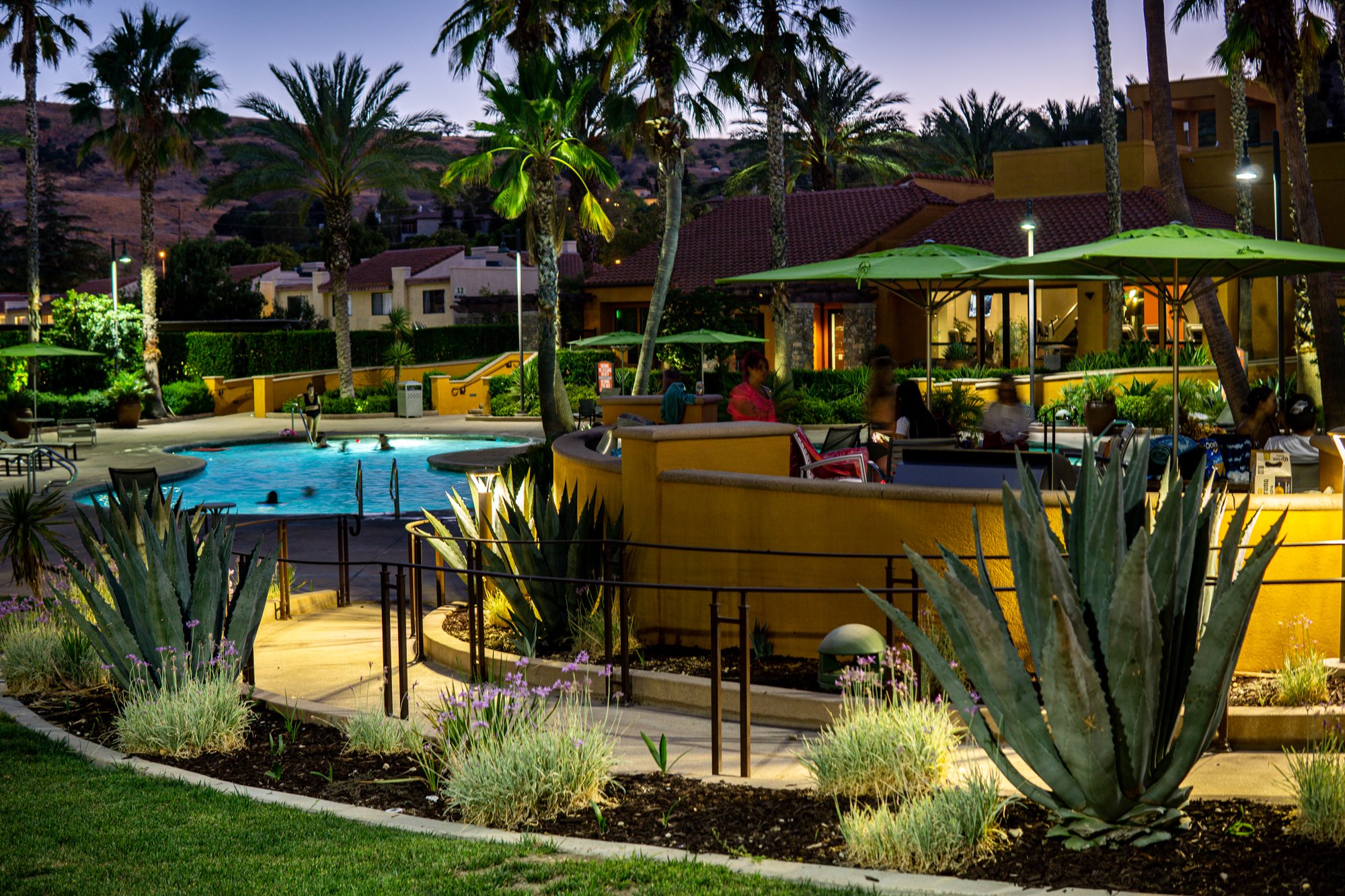 DanSmargPhotography.com-Luxury-Real-Estate-Malibu-Canyon-Apartments-Calabasas-California-04.jpg