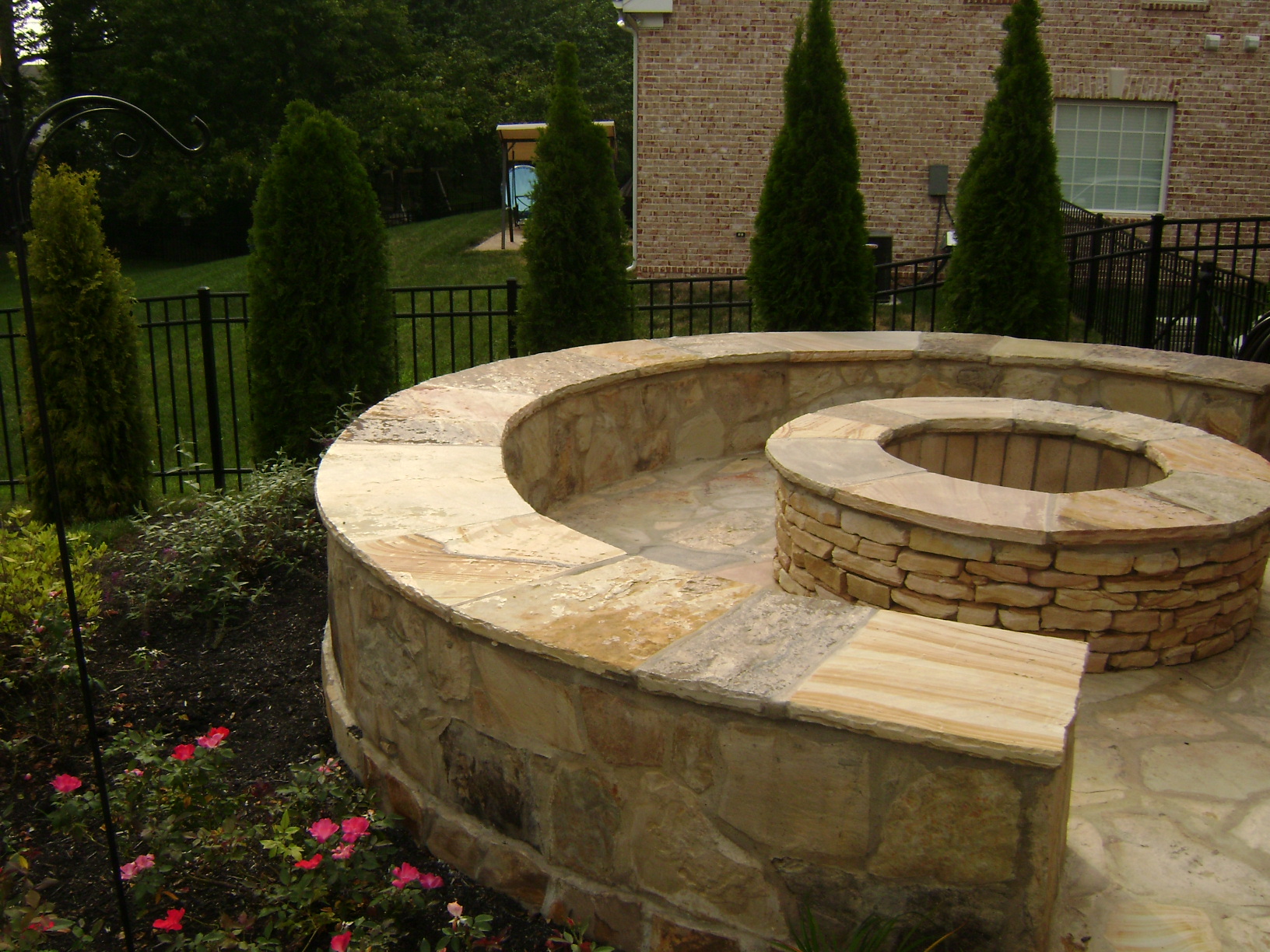stone-fire-pit-and-stone-bench.jpg