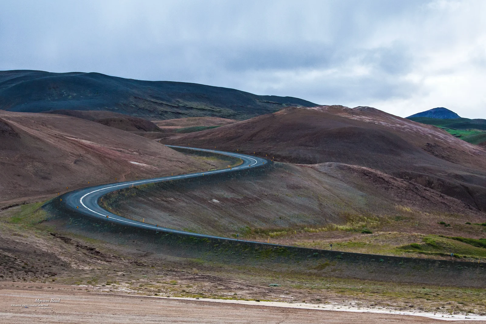 MYVATN-ROAD.jpg