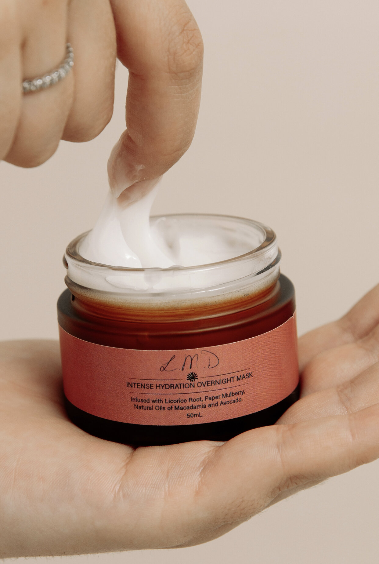 Intense Hydration Overnight Mask