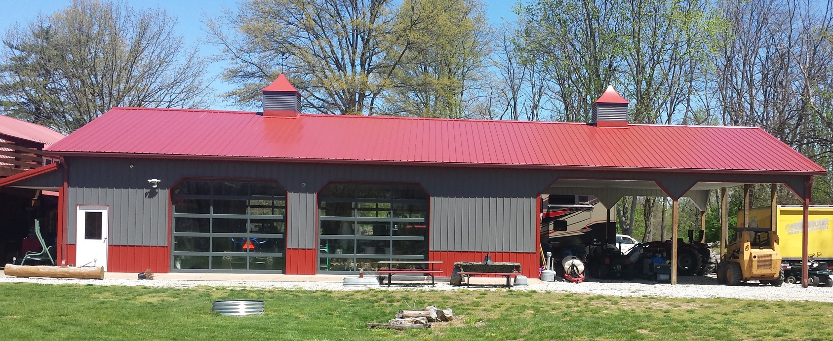 Red Pole Barn e.png