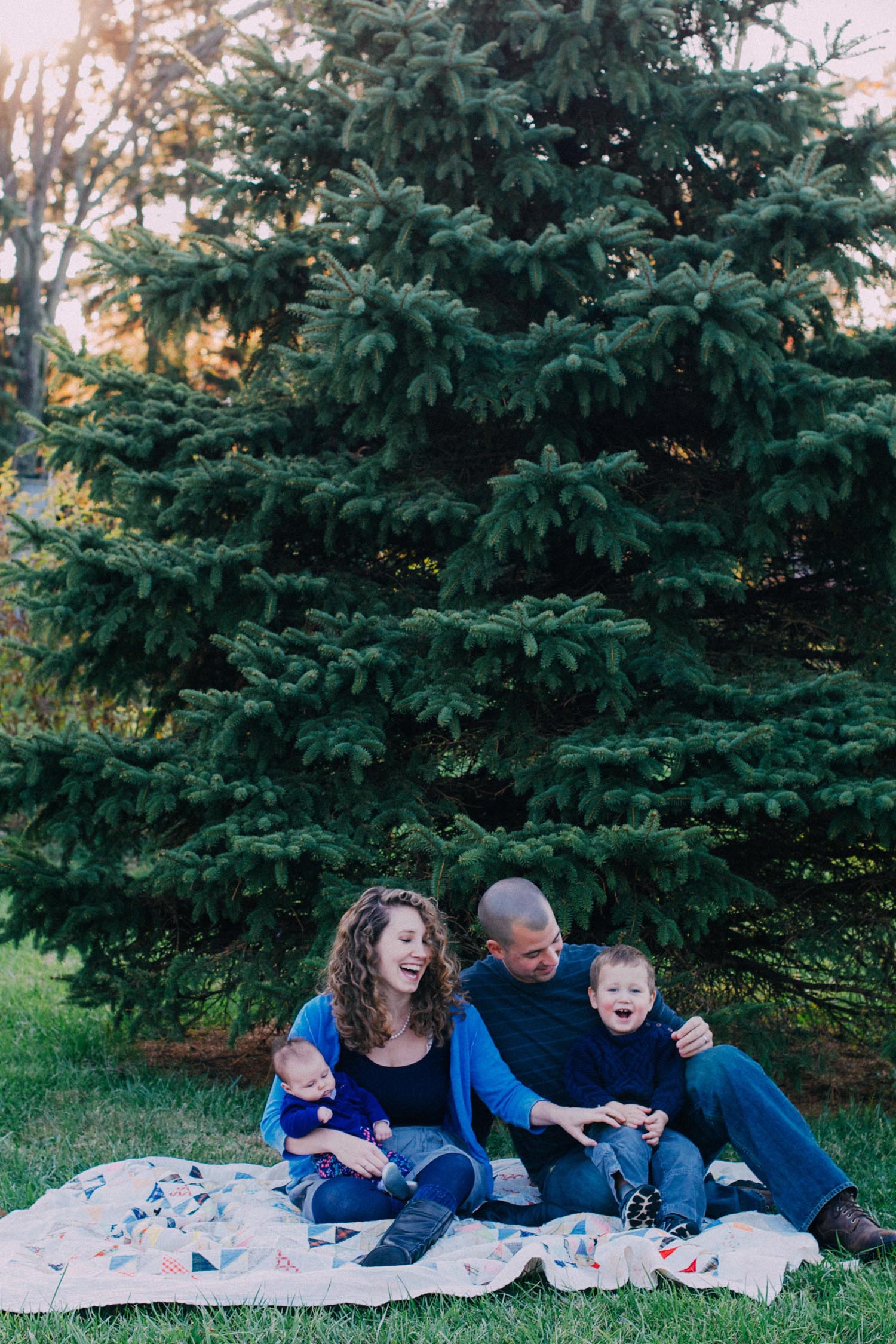 Again We Say Rejoice Photography - Backyard Lifestyle Family Session (1 of 17).jpg