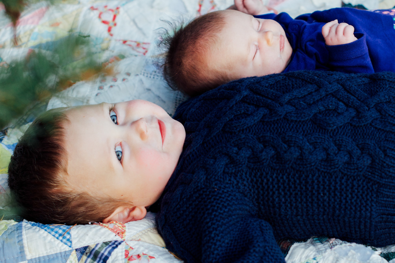 Again We Say Rejoice Photography - Backyard Lifestyle Family Session (7 of 17).jpg