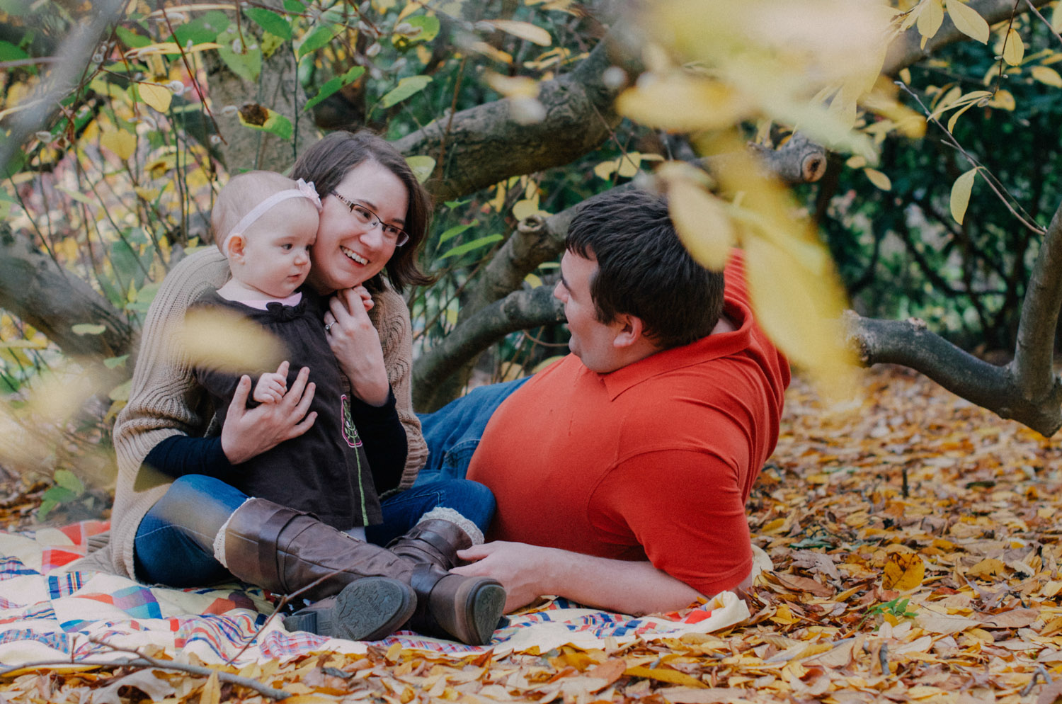 Again We Say Rejoice Photography - Autumn Family Photo Session (9 of 19).jpg