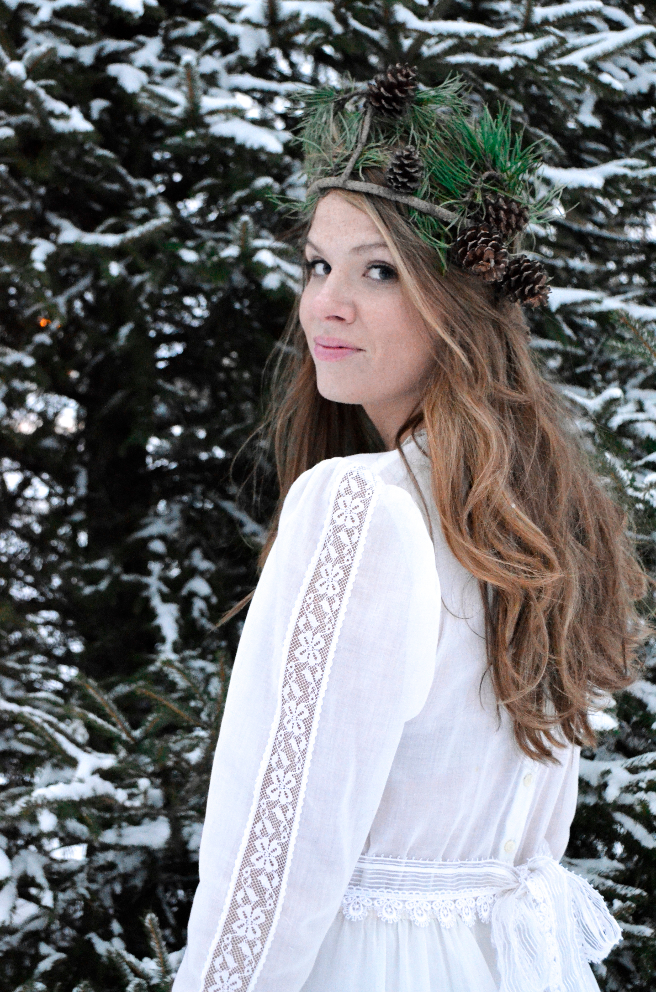 The Lion the Witch and the Wardrobe Inspired Styled Winter Photography Shoot (17 of 20).jpg
