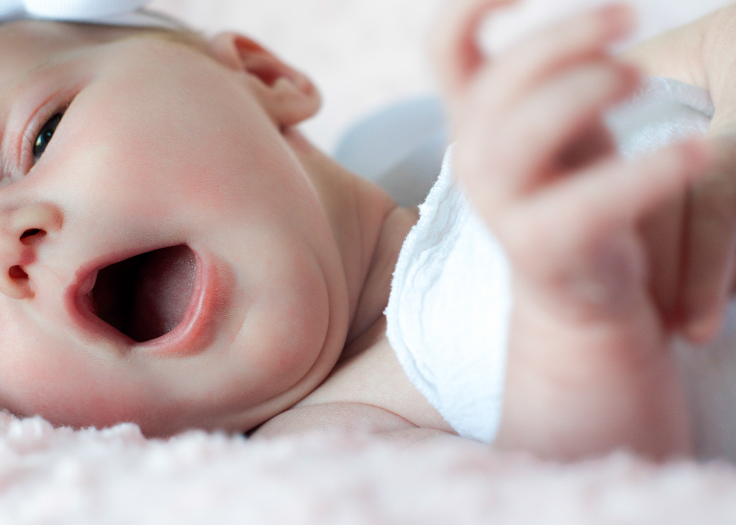 Newborn In-Home Photography Session (7 of 18).jpg