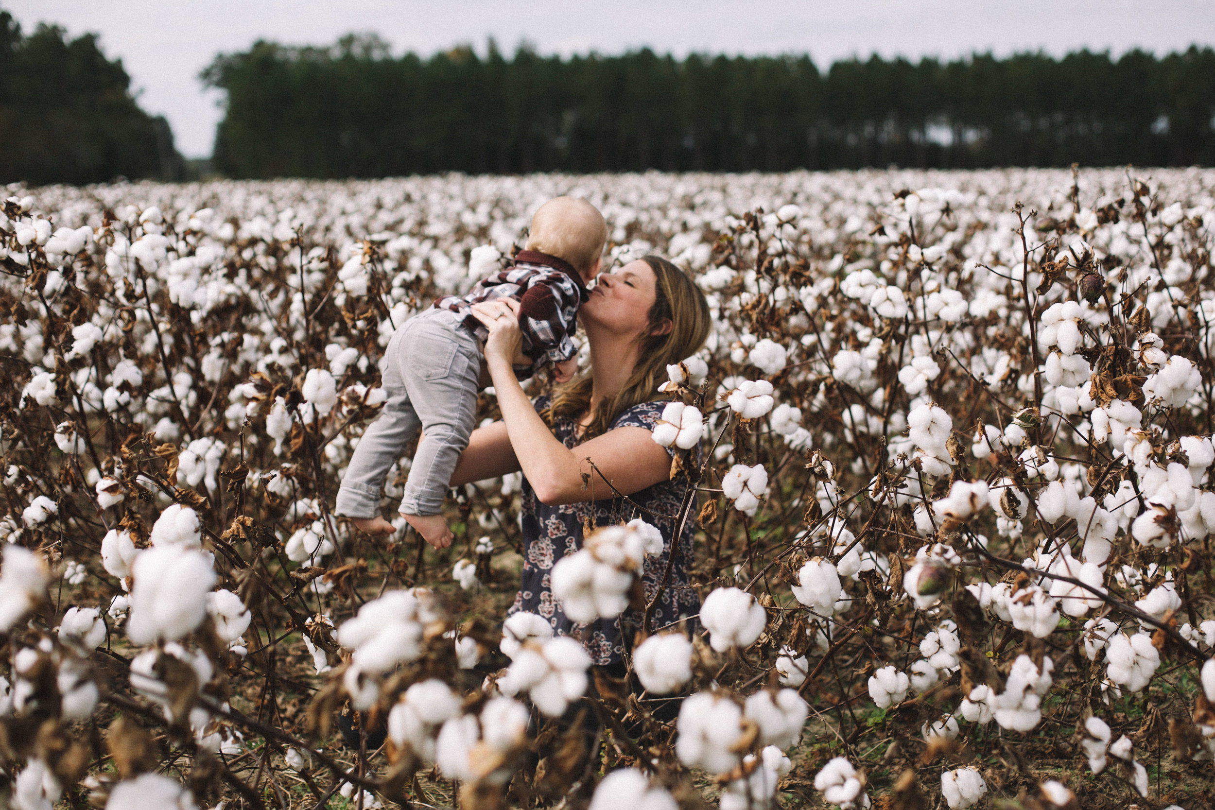 Cotton Field Maternity 17 Weeks  (9 of 28).jpg
