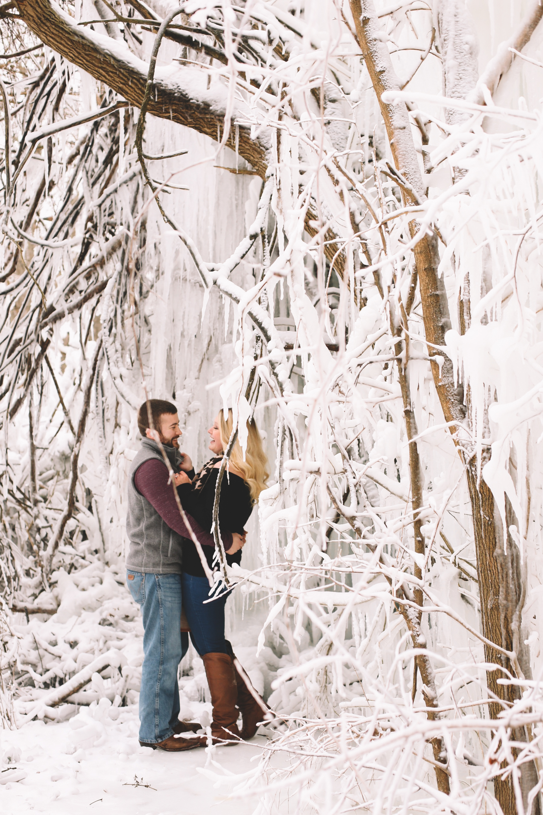 Engagement Veal's Ice Tree Kimi + Austin (96 of 141).jpg