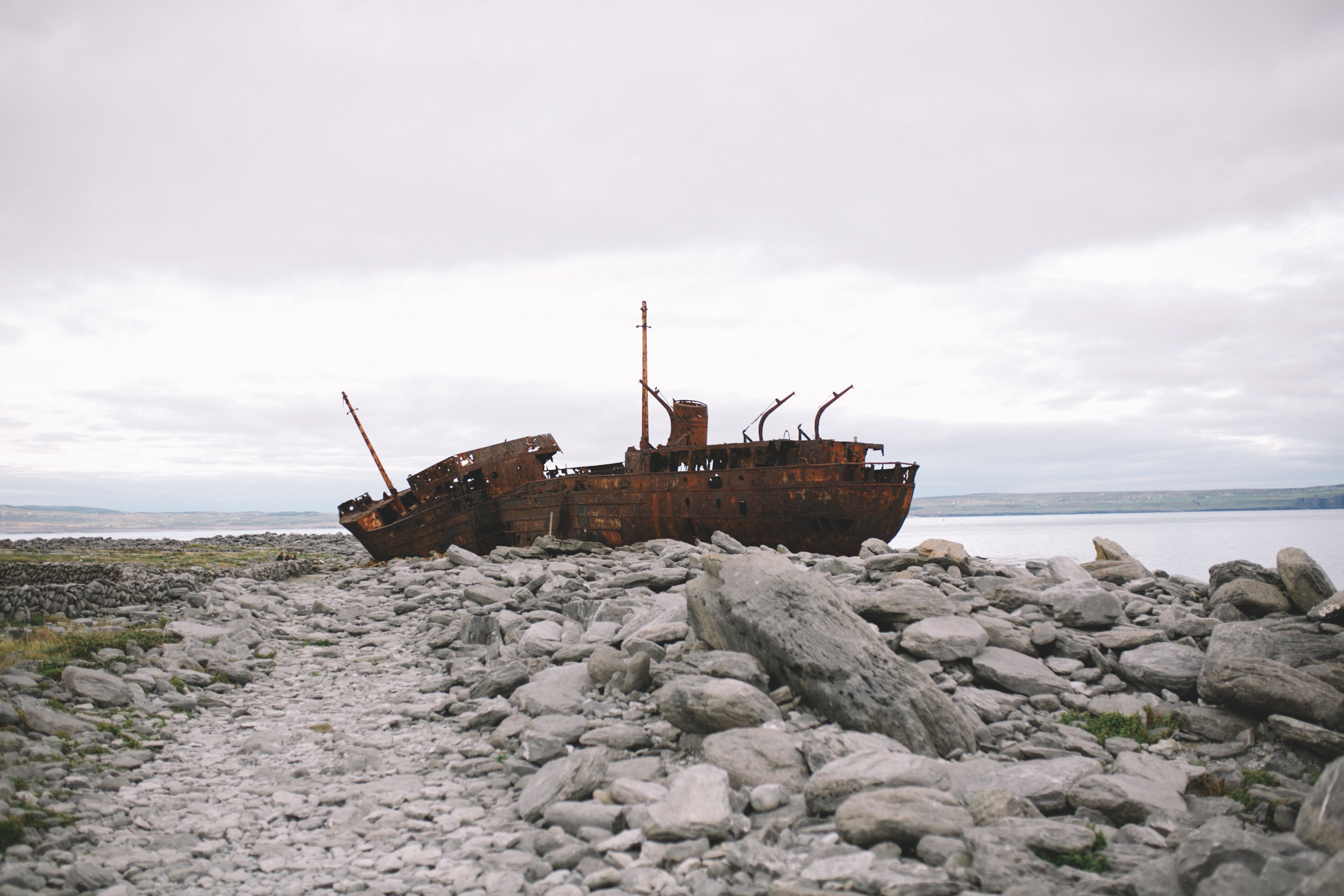 10 Tear Anniversary Trip - Aran Island Inis Orr Cliffs of Moher  (11 of 96).jpg