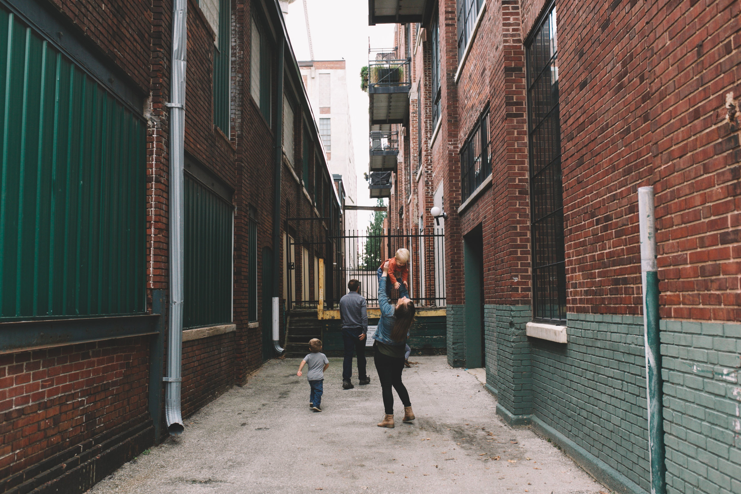 Livingston Family Downtown Indianapolis Session  (60 of 152).jpg