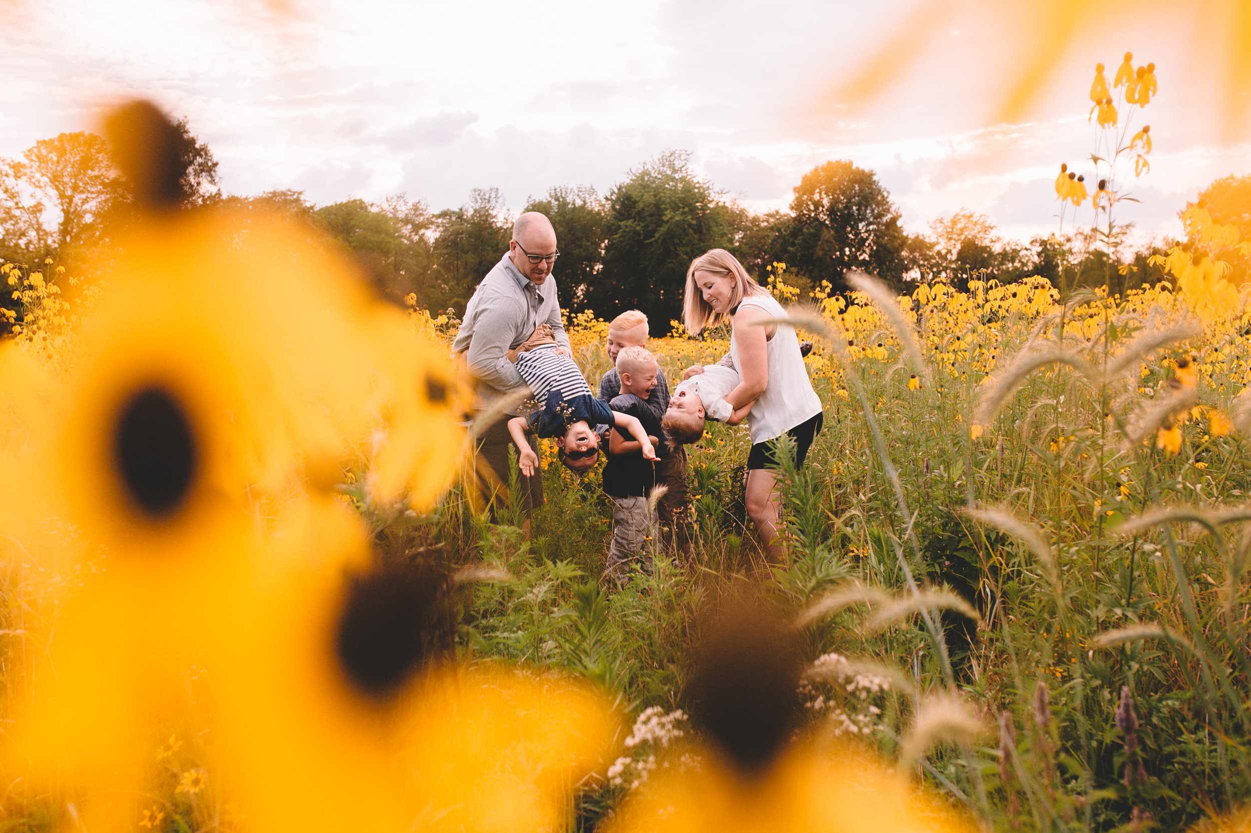 Golden Flower Field Mini Session Indianapolis IN (12 of 58).jpg
