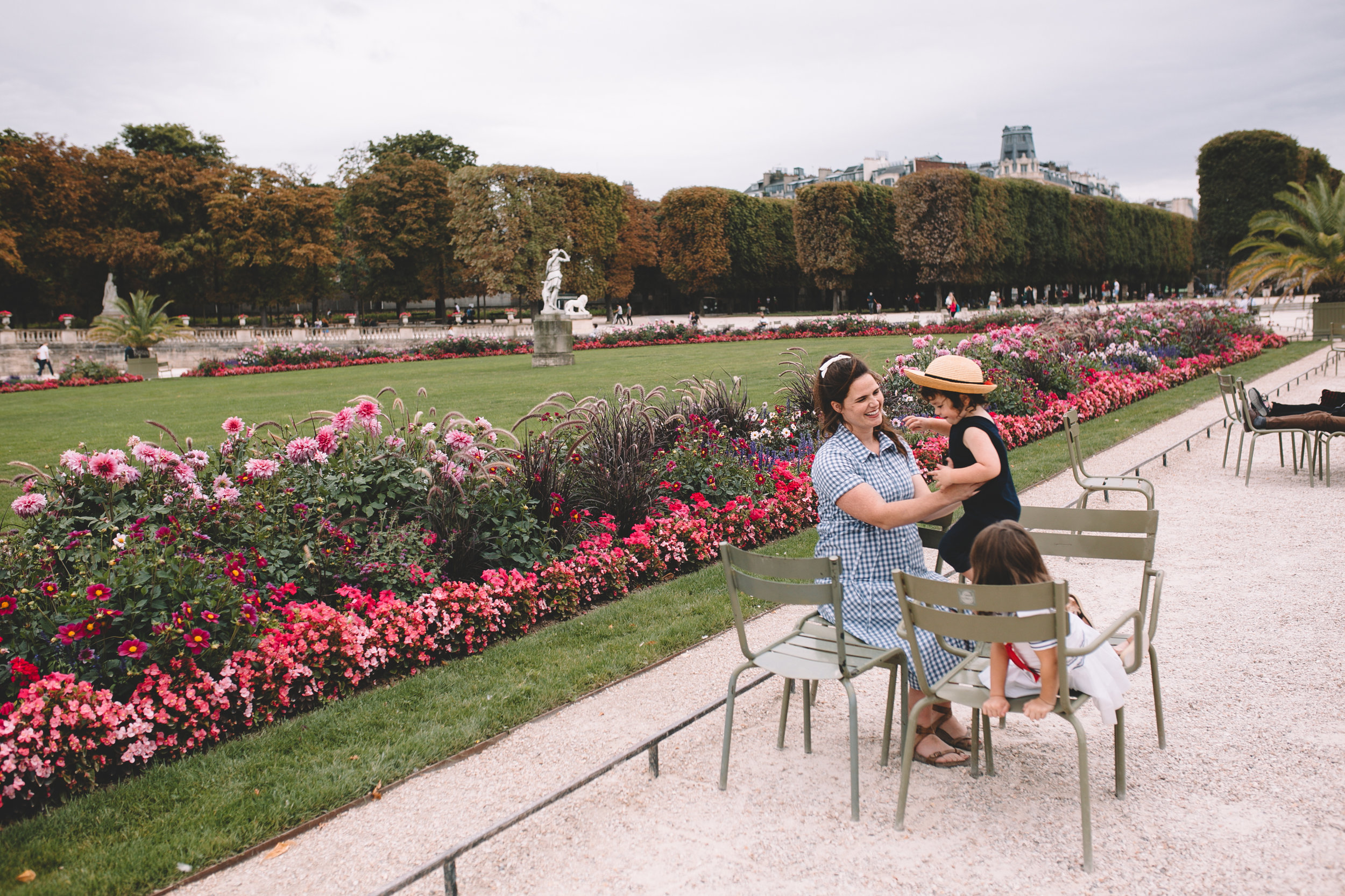 Jardin Du Luxenbourg Sailboats, Carousel, and Lawn (66 of 76).jpg