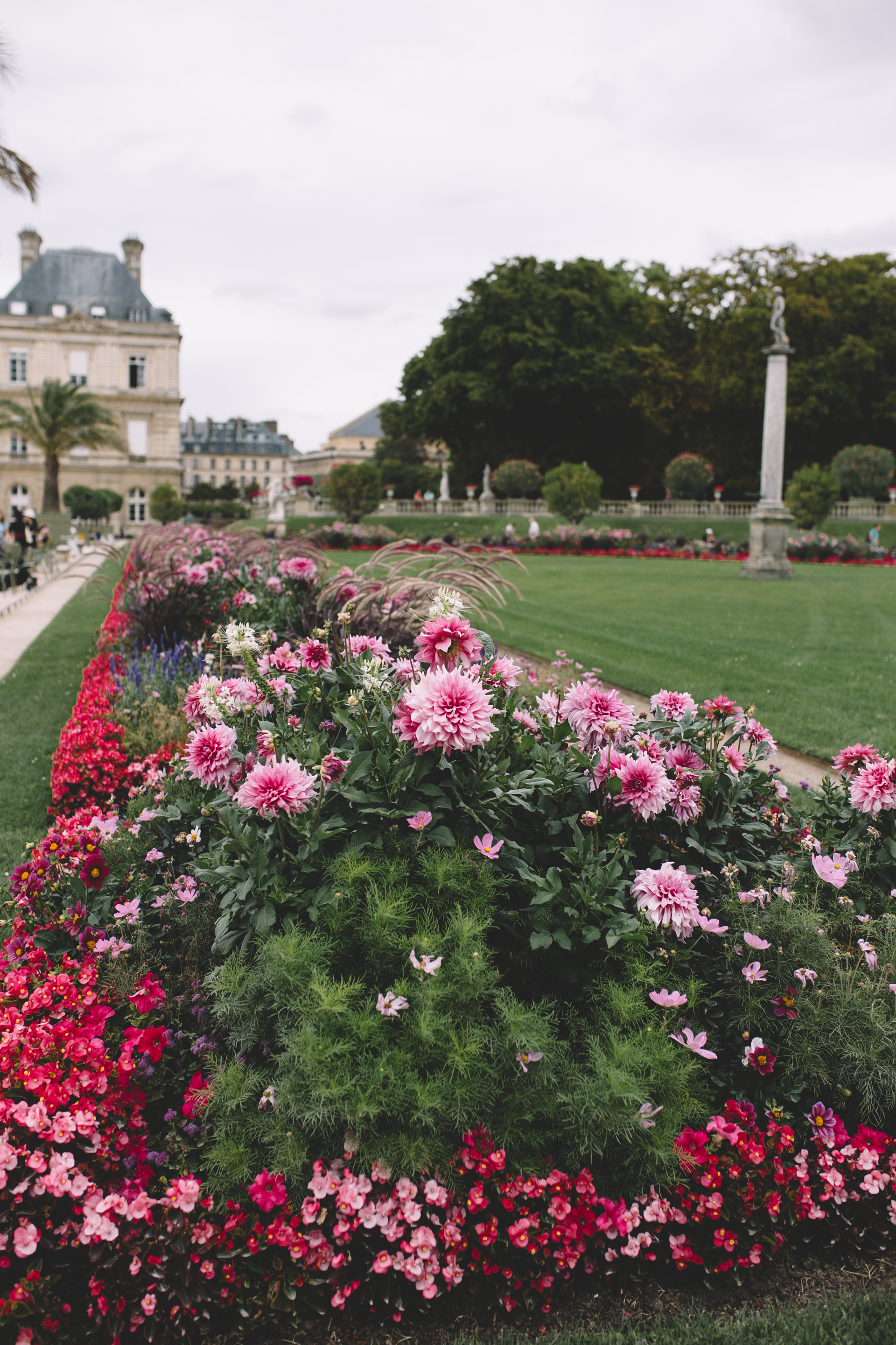 Jardin Du Luxenbourg Sailboats, Carousel, and Lawn (75 of 76).jpg