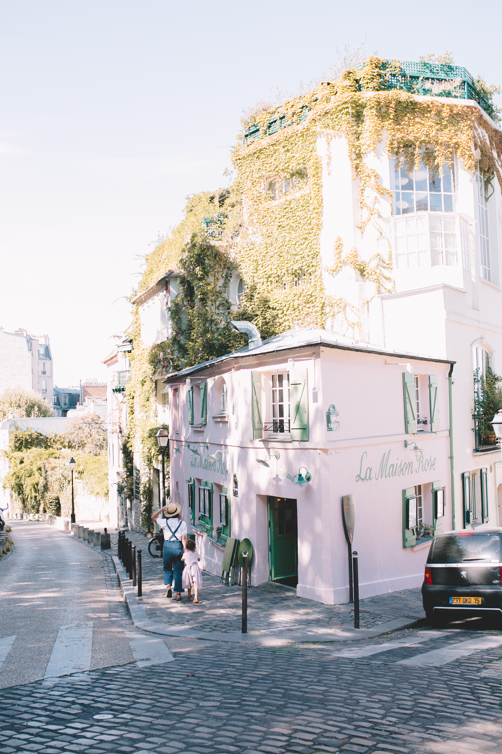 Montmartre La Maison Rose, Sacre-Coeur (35 of 52).jpg