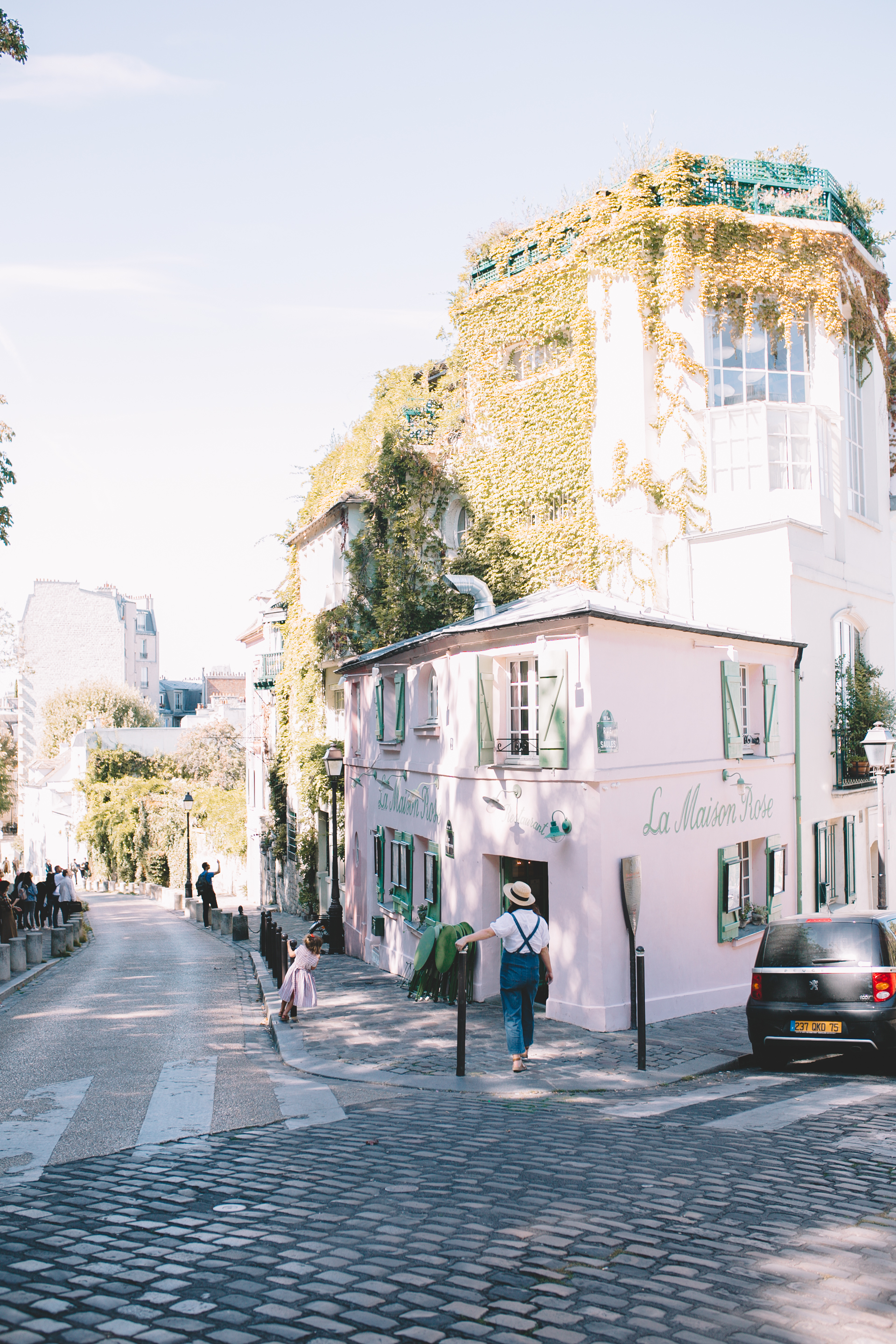 Montmartre La Maison Rose, Sacre-Coeur (40 of 52).jpg