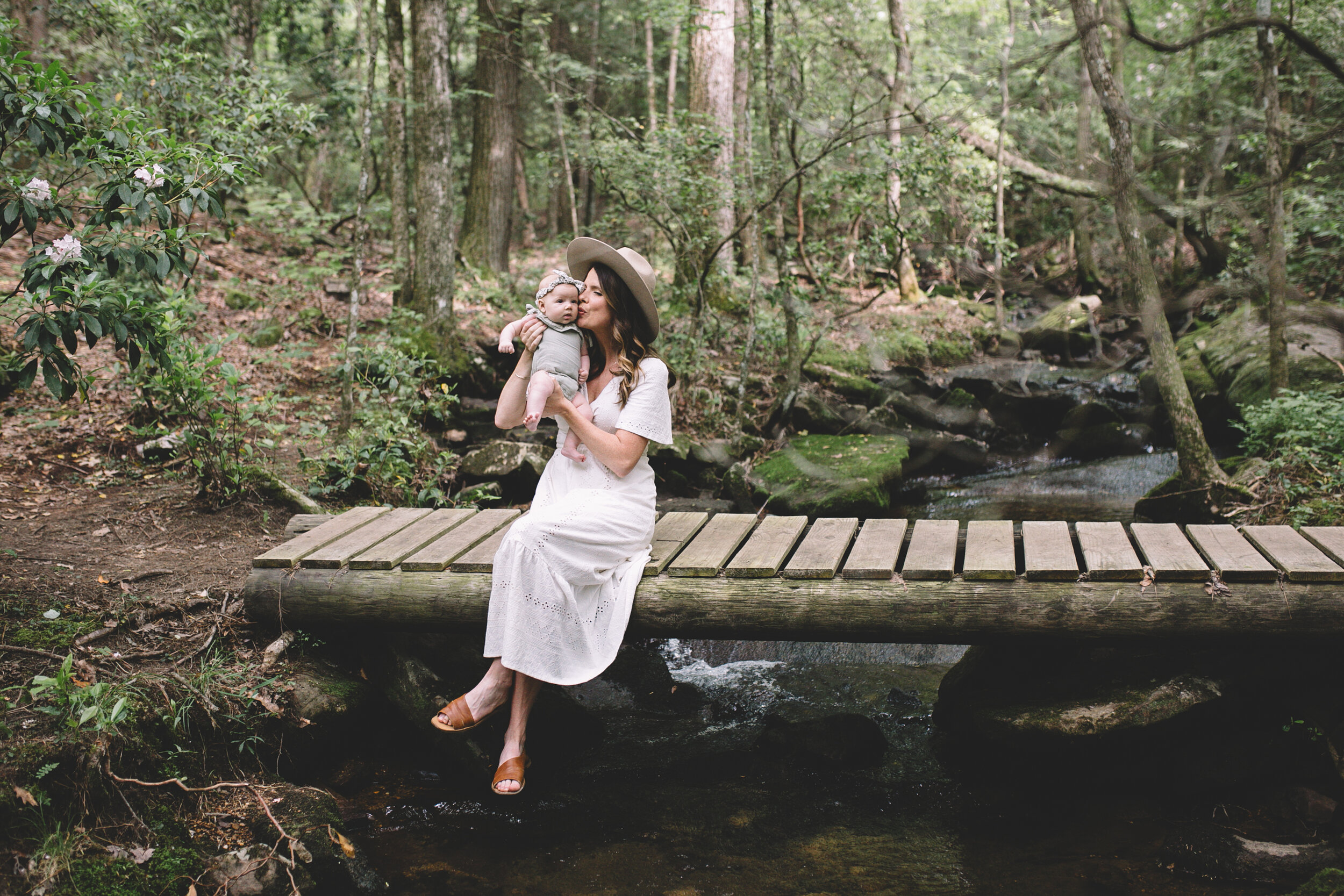 Tennessee Waterfall Newborn Photographs (7 of 44).jpg