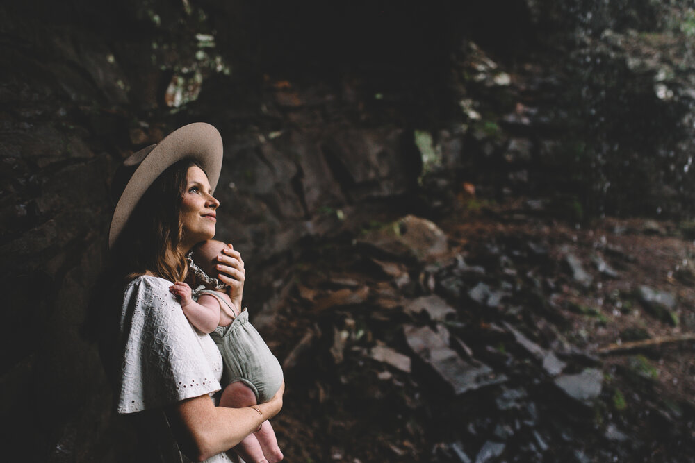 Tennessee Waterfall Newborn Photographs (35 of 44).jpg