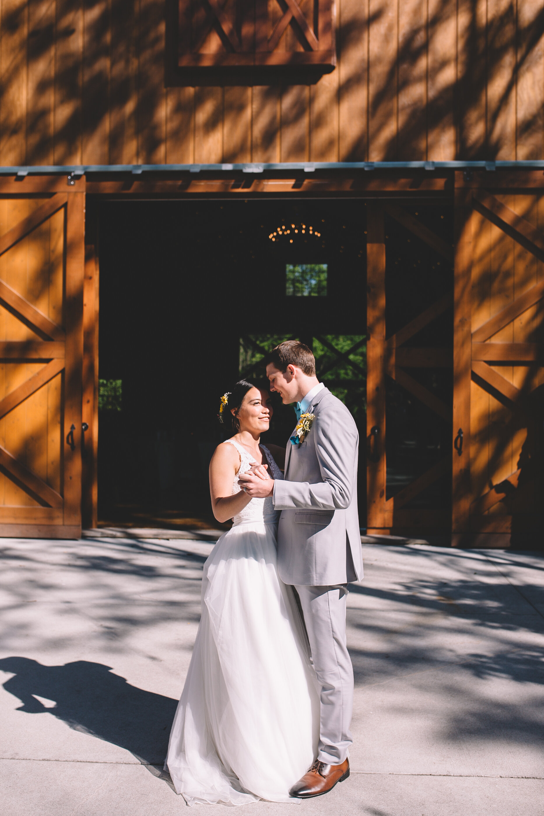 Jacob + Emily Sunny Indiana Barn Wedding Crawfordsville  (40 of 83).jpg