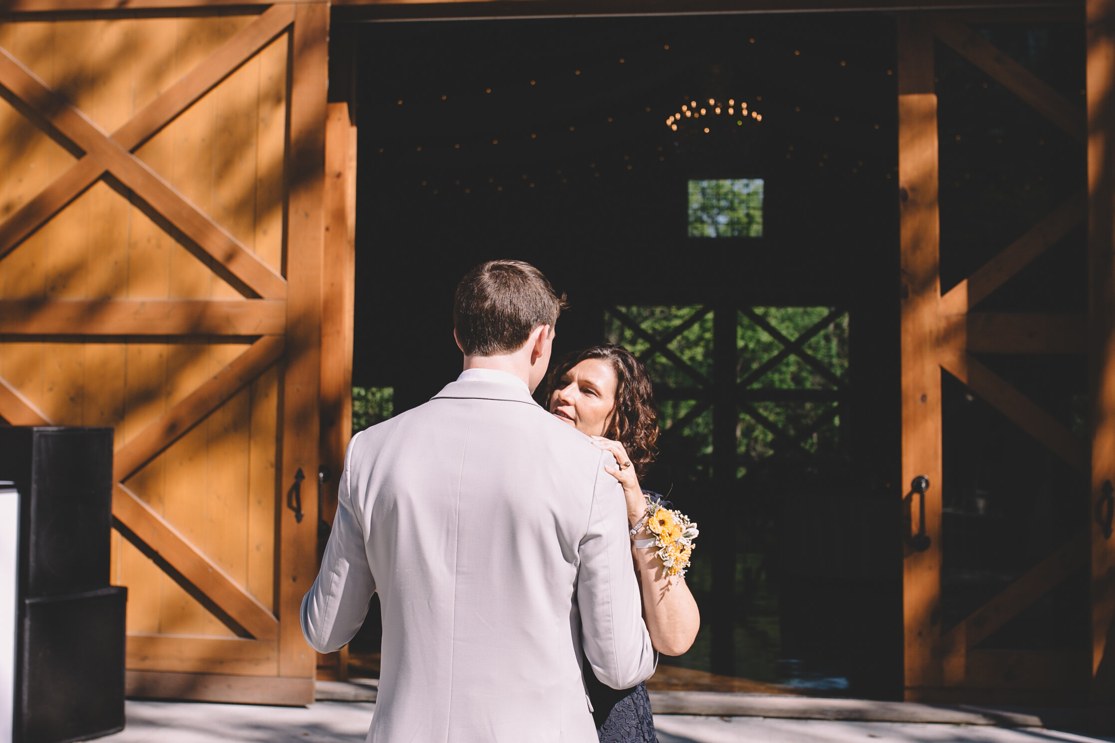 Jacob + Emily Sunny Indiana Barn Wedding Crawfordsville  (57 of 83).jpg