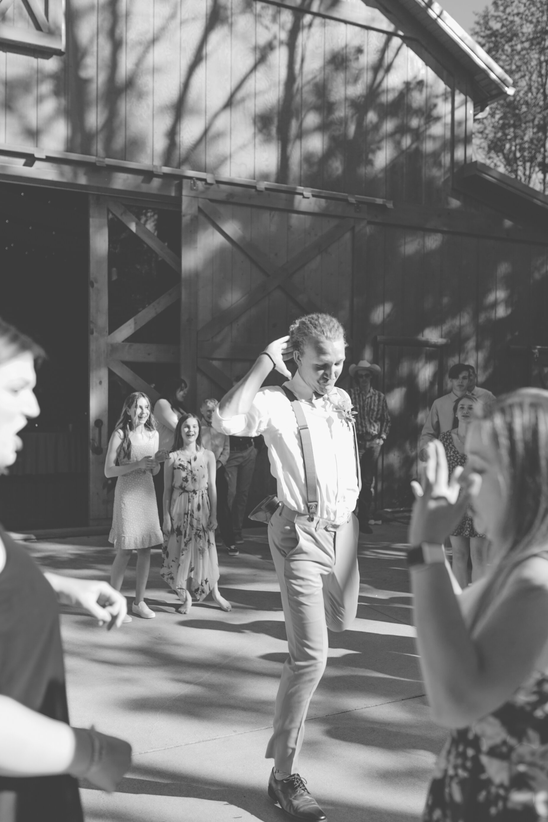 Jacob + Emily Sunny Indiana Barn Wedding Dancing  (9 of 54).jpg