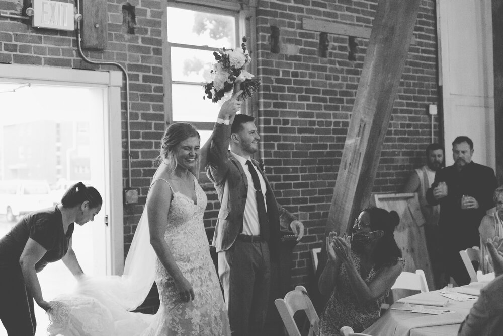 Bridal Party Photos  (1 of 19).jpg