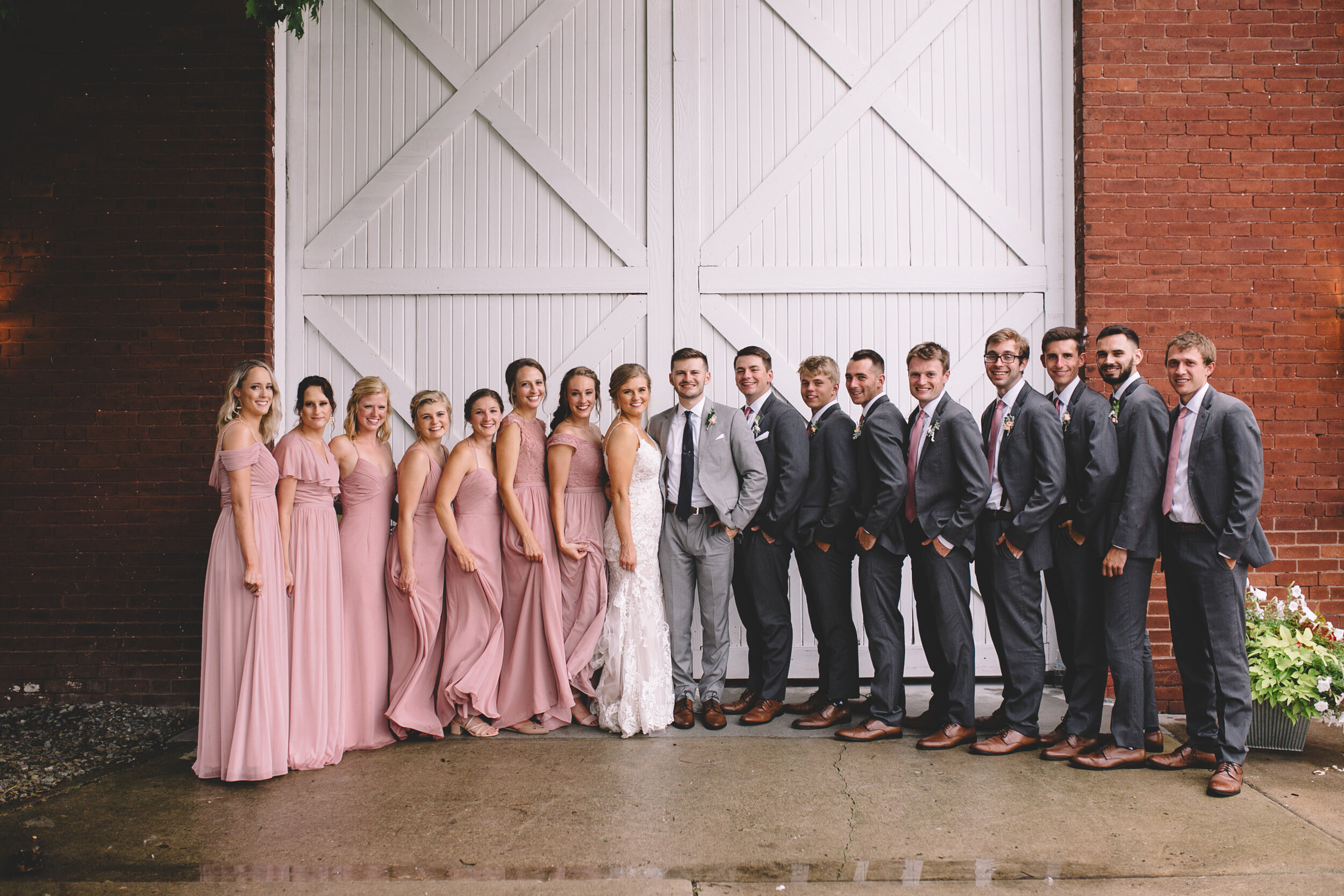 Bridal Party Photos  (13 of 19).jpg