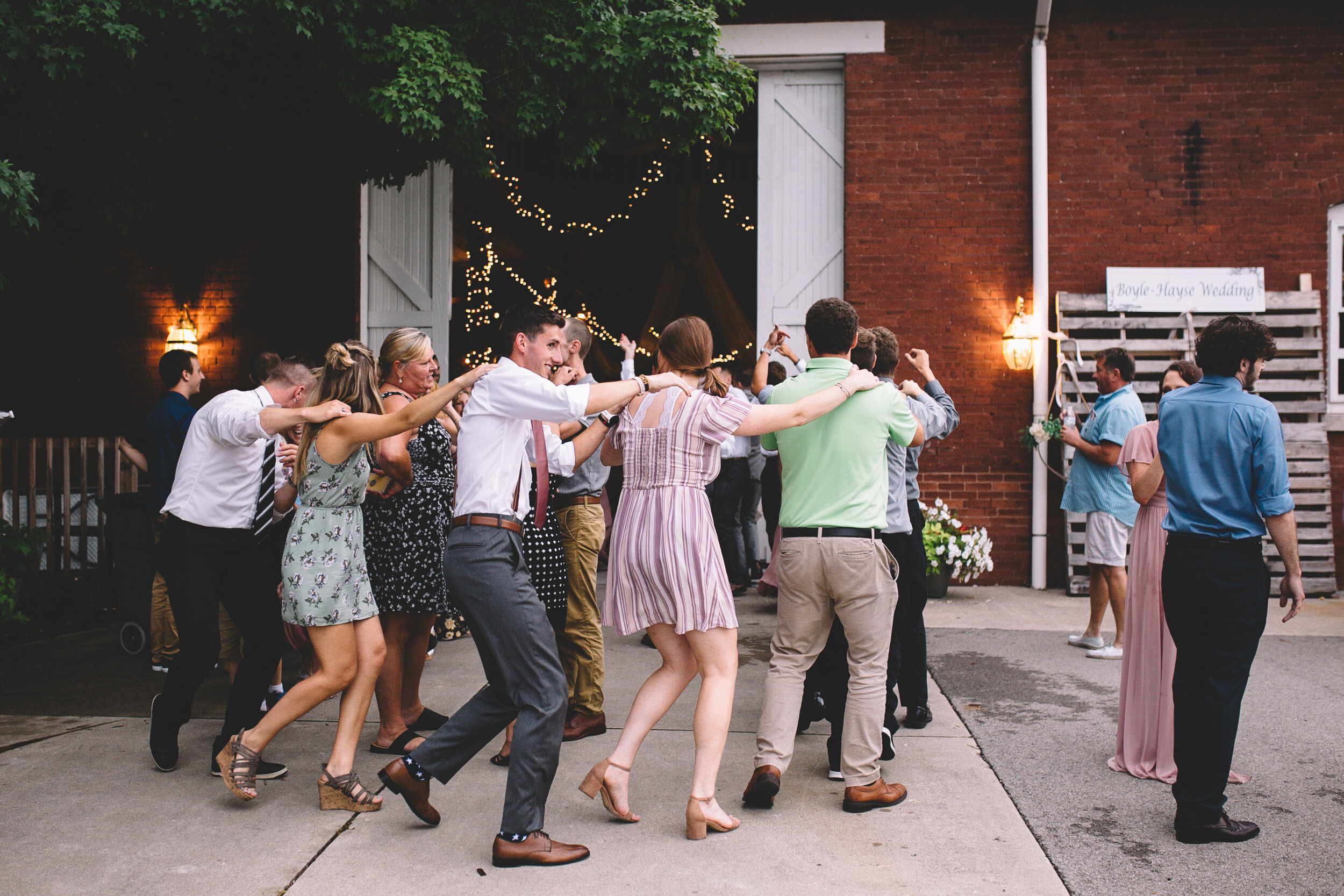 Reception Dancing  (11 of 17).jpg