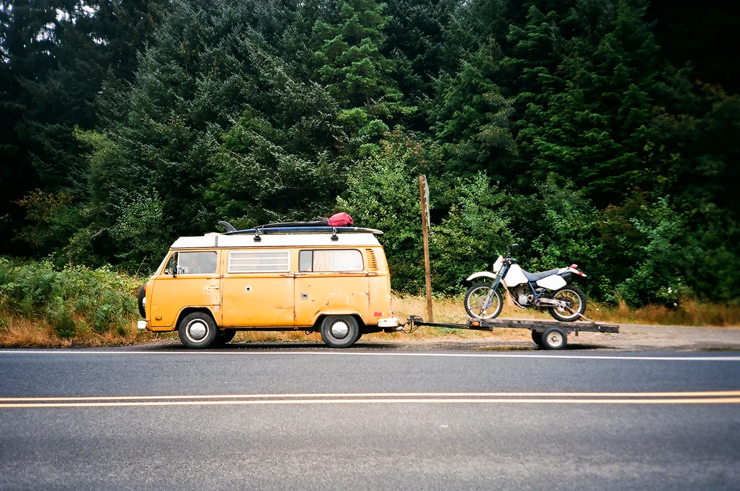 Our mode of transport: Melody Barkvan. The perfect adventure mobile for hounding waves.