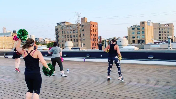 Vive le rooftop! We&rsquo;ve gotten to reconnect with our local squadmates AND meet brand new ones with our outdoor classes and we can&rsquo;t wait to do it again soon! Keep your eyes peeled for future dates at @igniteglass thanks to @viever0504 for 
