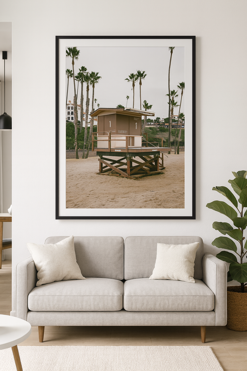 San_Clemente_Lifeguard-Shack-lifestyle.jpg