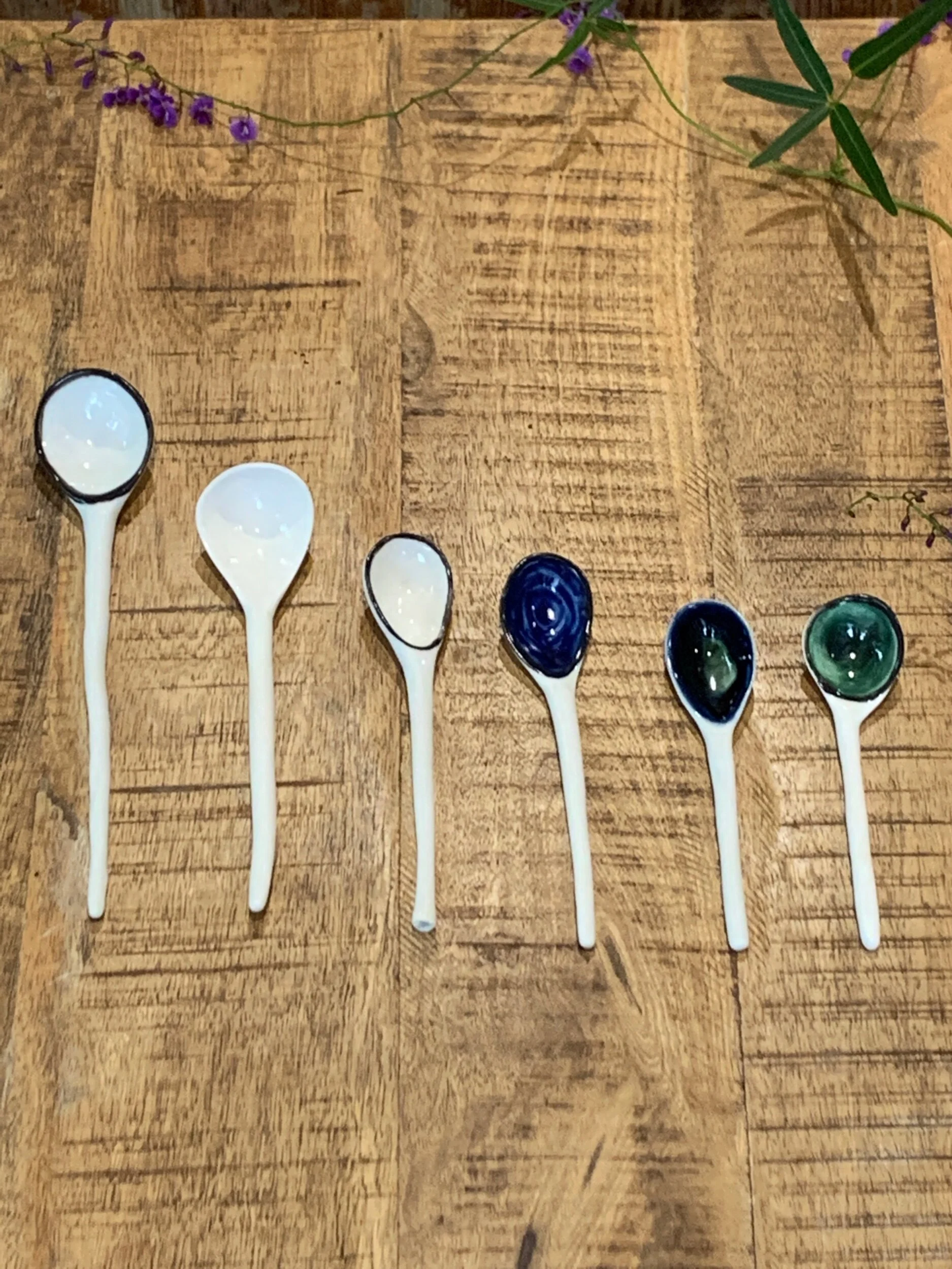 0DA4C412-9A35-4C35-8C35-B9CBE5702BB6