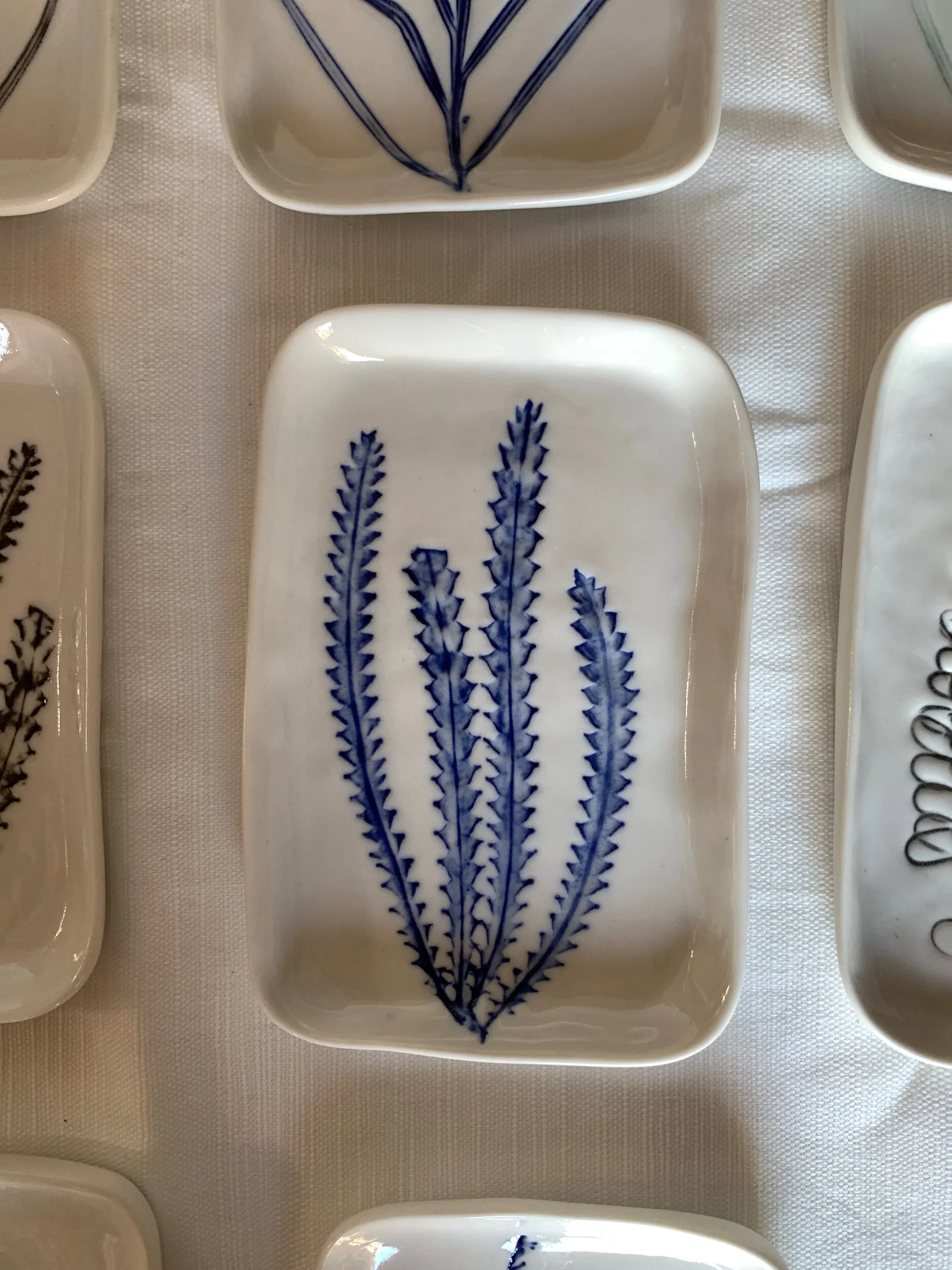 516E0629-929F-481F-84DA-E254F0648EF8