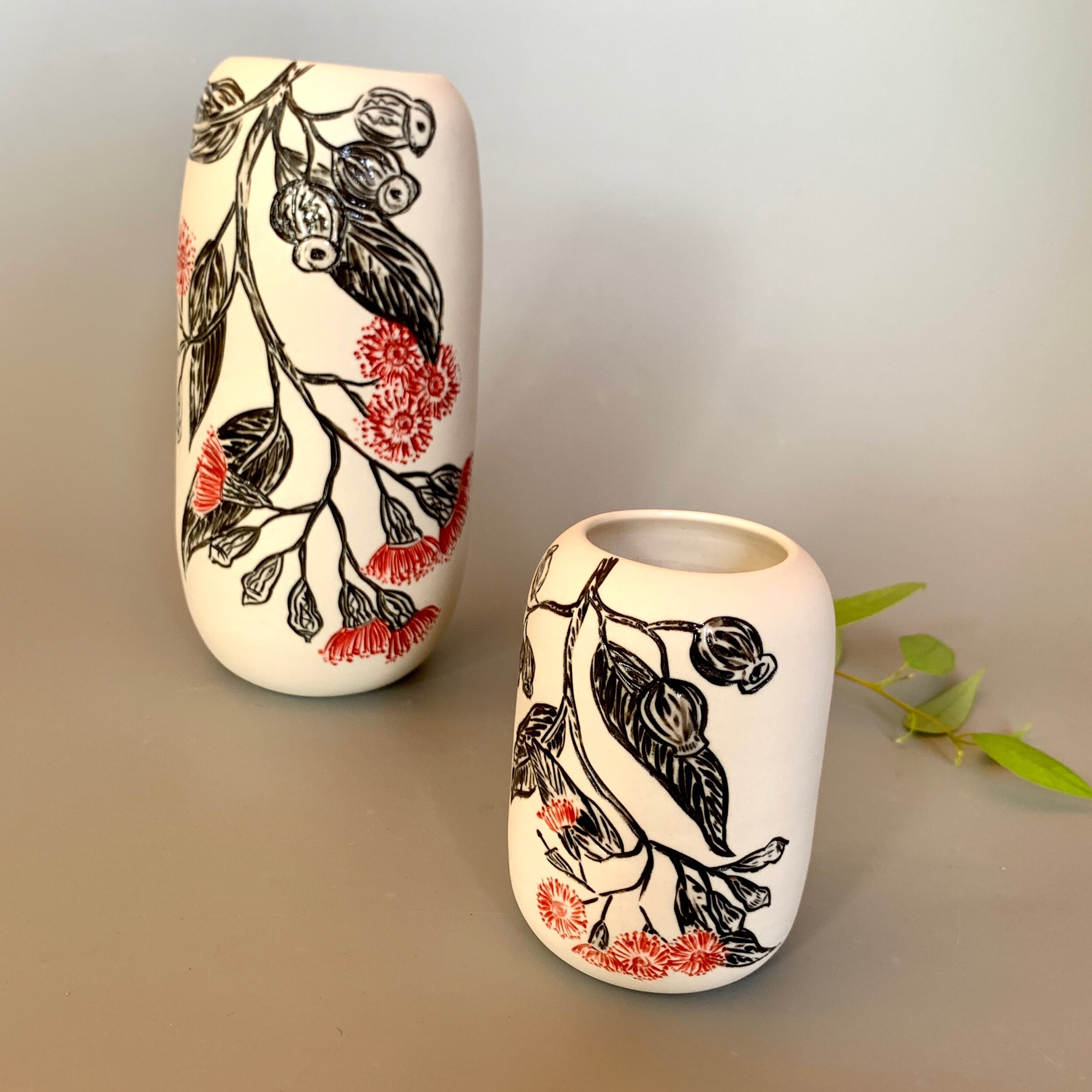 086156E8-69E8-4556-84B1-0C46A0B619CD