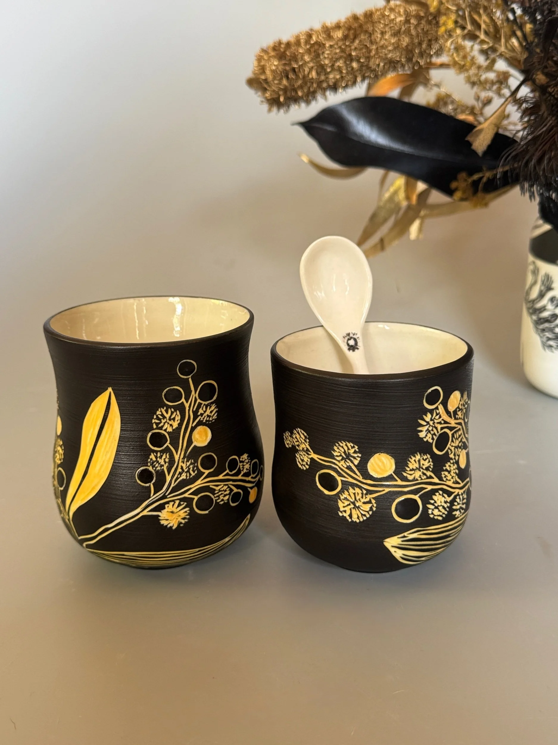 Mug- Wattle Sgraffito