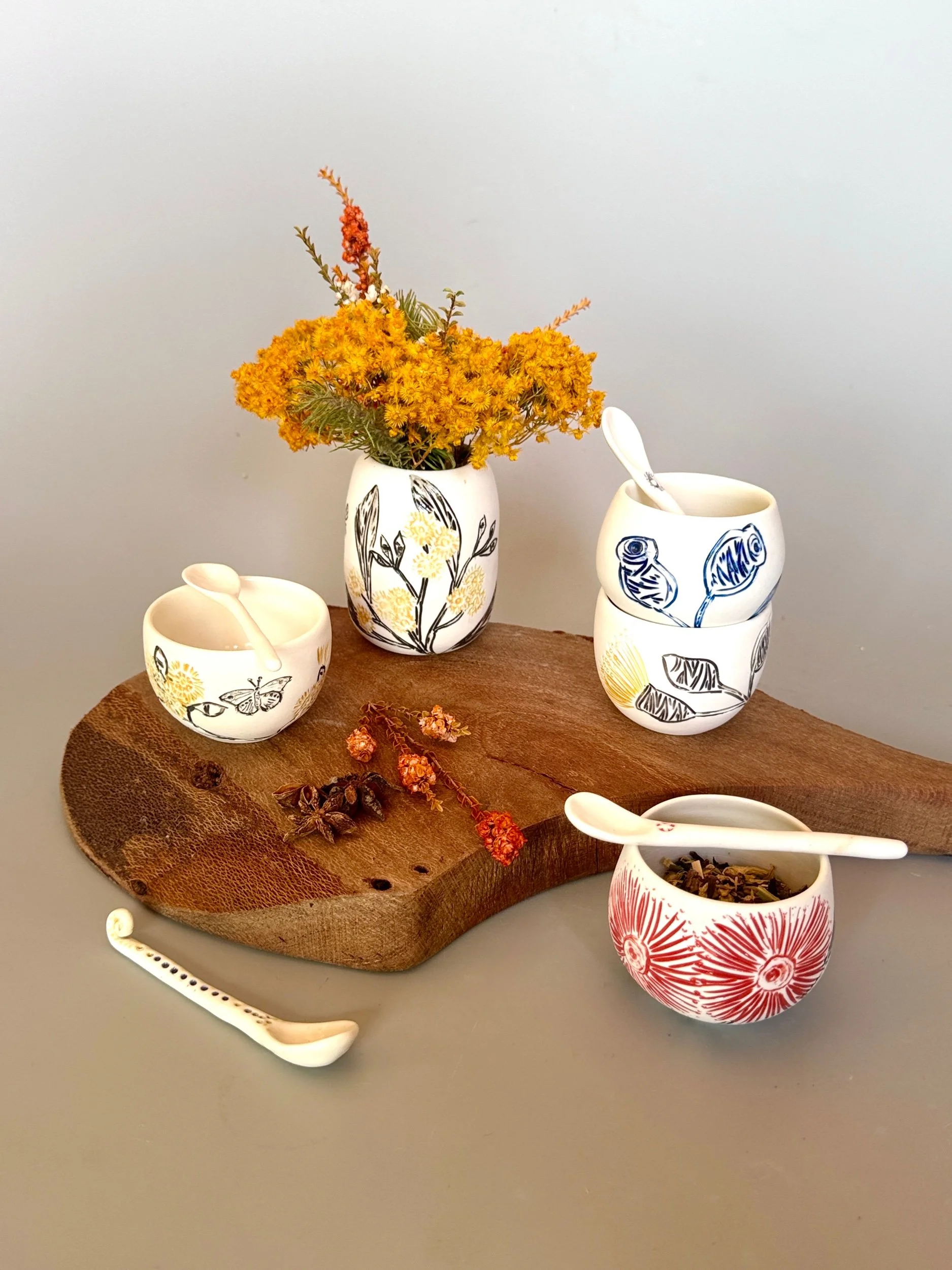 Eucalyptus Spice and Nibble Bowl with spoon