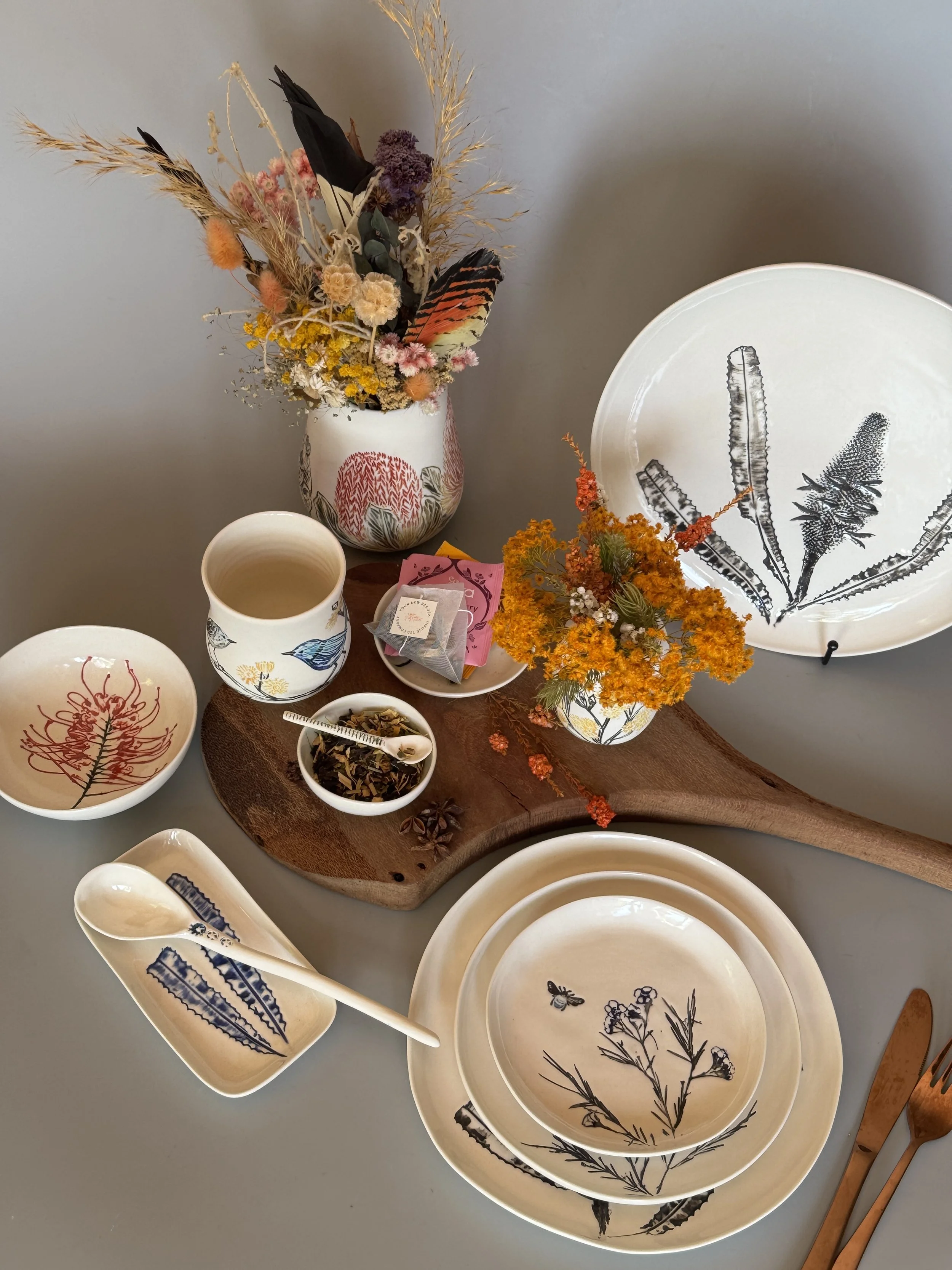 handmade plates and bowl pottery
