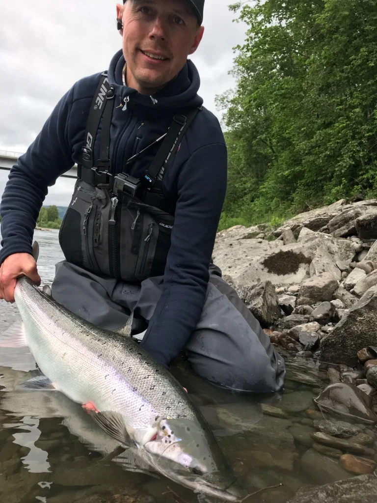 Hajas i "Bruhølen"